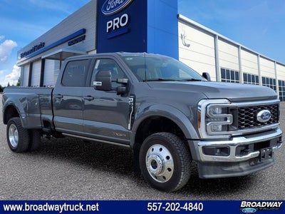 2025 Ford Super Duty F-450 DRW LARIAT