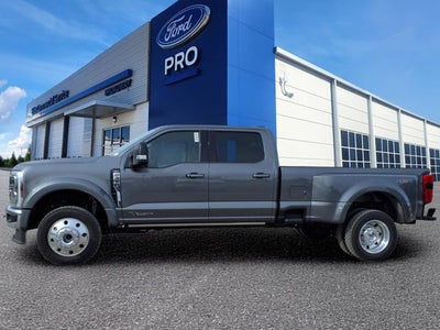 2025 Ford Super Duty F-450 DRW LARIAT