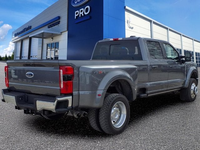 2025 Ford Super Duty F-450 DRW LARIAT