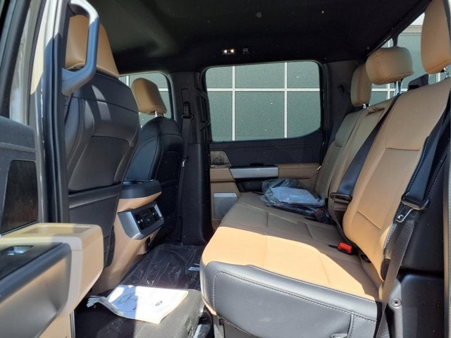 2026 Ford Super Duty F-450 DRW Lariat