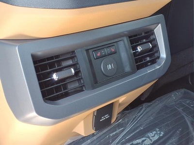 2026 Ford Super Duty F-450 DRW Lariat