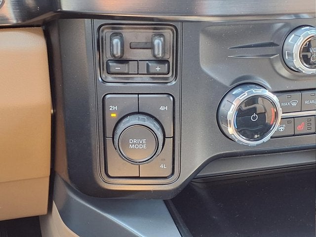 2026 Ford Super Duty F-450 DRW Lariat