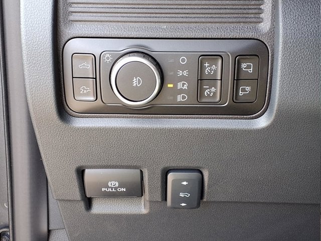 2025 Ford Super Duty F-450 DRW LARIAT