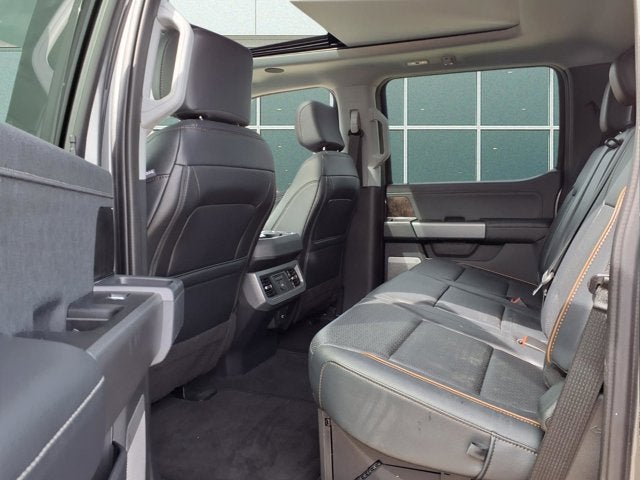 2025 Ford Super Duty F-450 DRW LARIAT